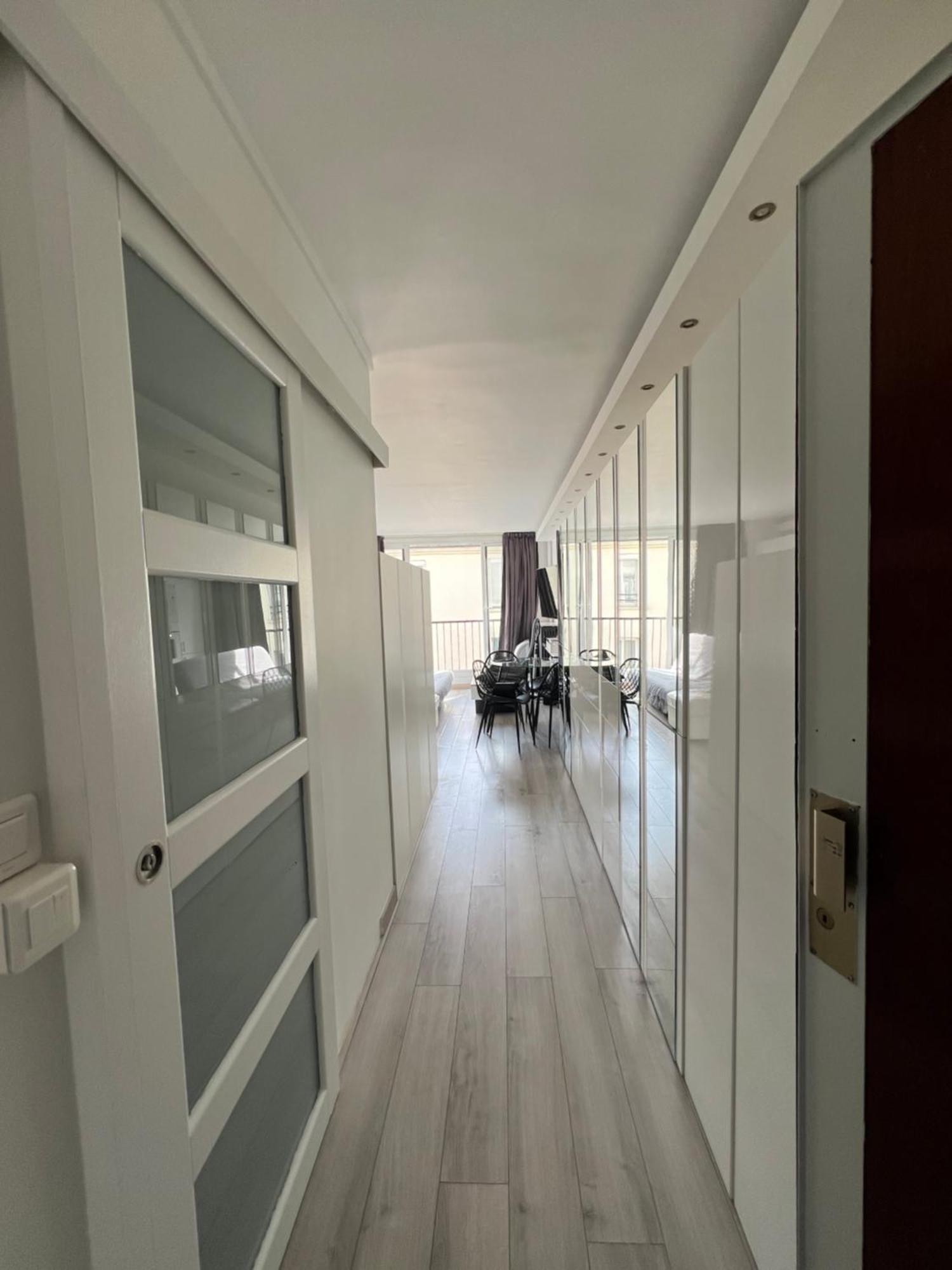 Apartment Like Home Arc De Triomphe, Champs Elysees, Tour Eiffel Paris Luaran gambar