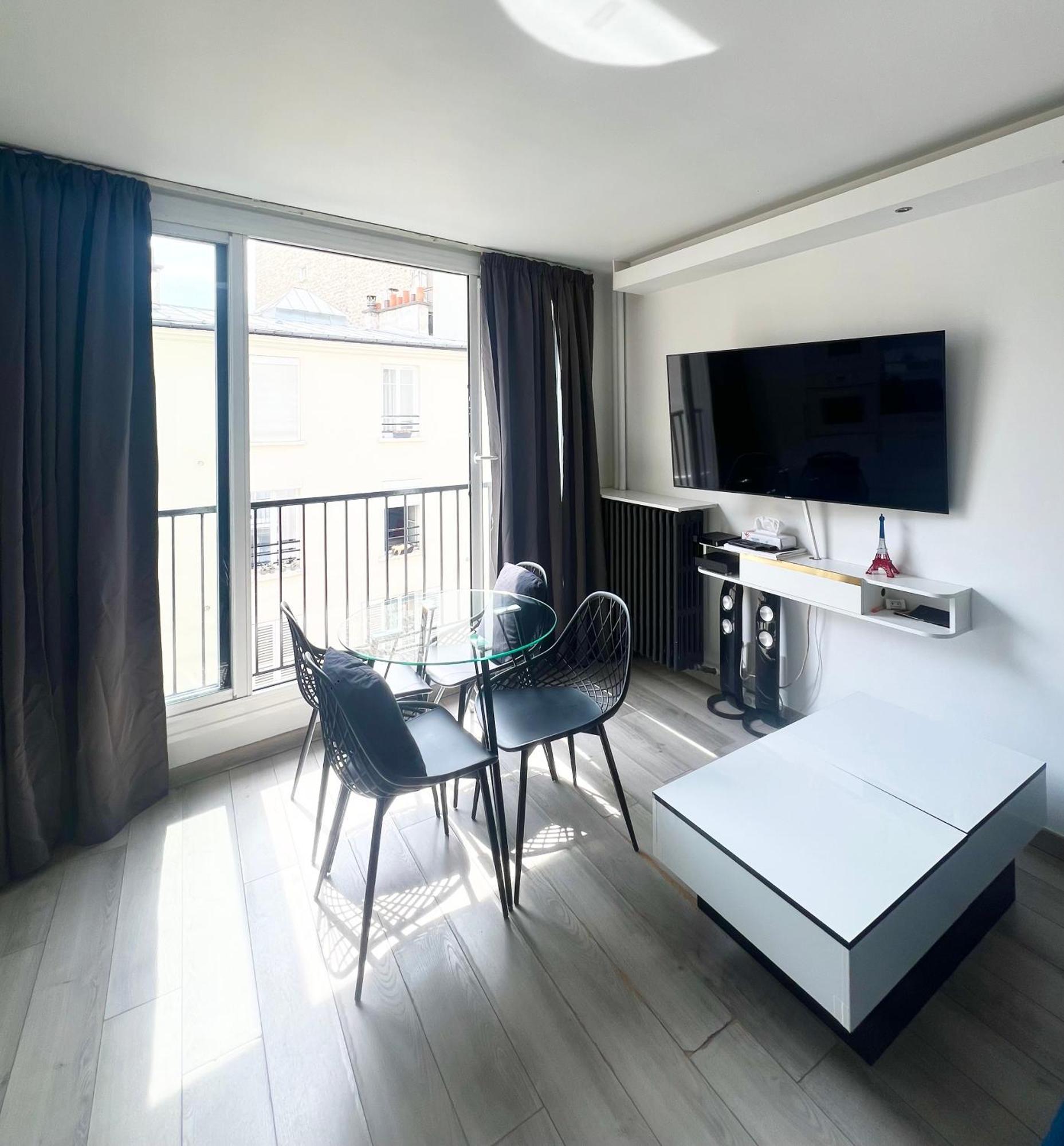 Apartment Like Home Arc De Triomphe, Champs Elysees, Tour Eiffel Paris Luaran gambar